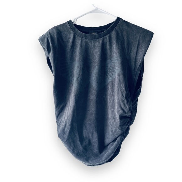 AFRM T Shirt Women’s Size M Dark Gray With Shoulder pads Top​​​​​ - Picture 1 of 6